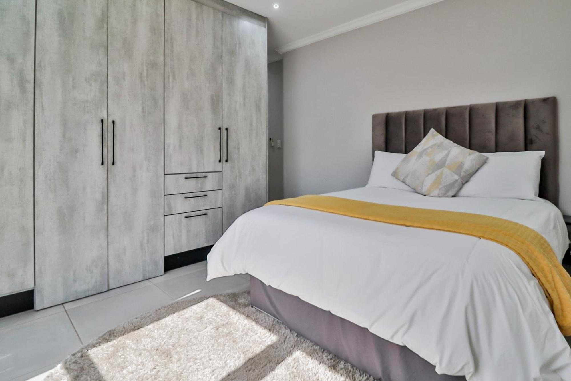 מאלליין House Of Bongekile 4 Bed Luxury Home In Malelane מראה חיצוני תמונה