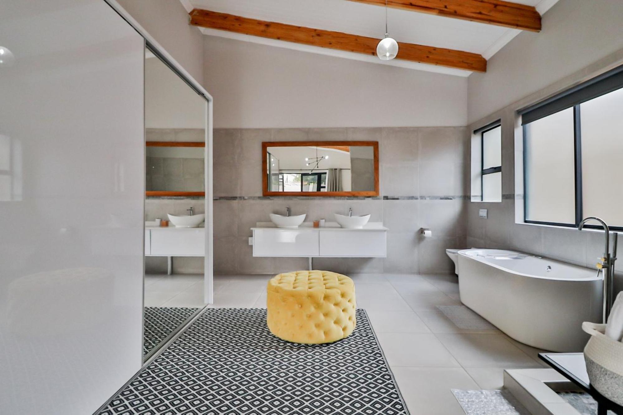 מאלליין House Of Bongekile 4 Bed Luxury Home In Malelane מראה חיצוני תמונה